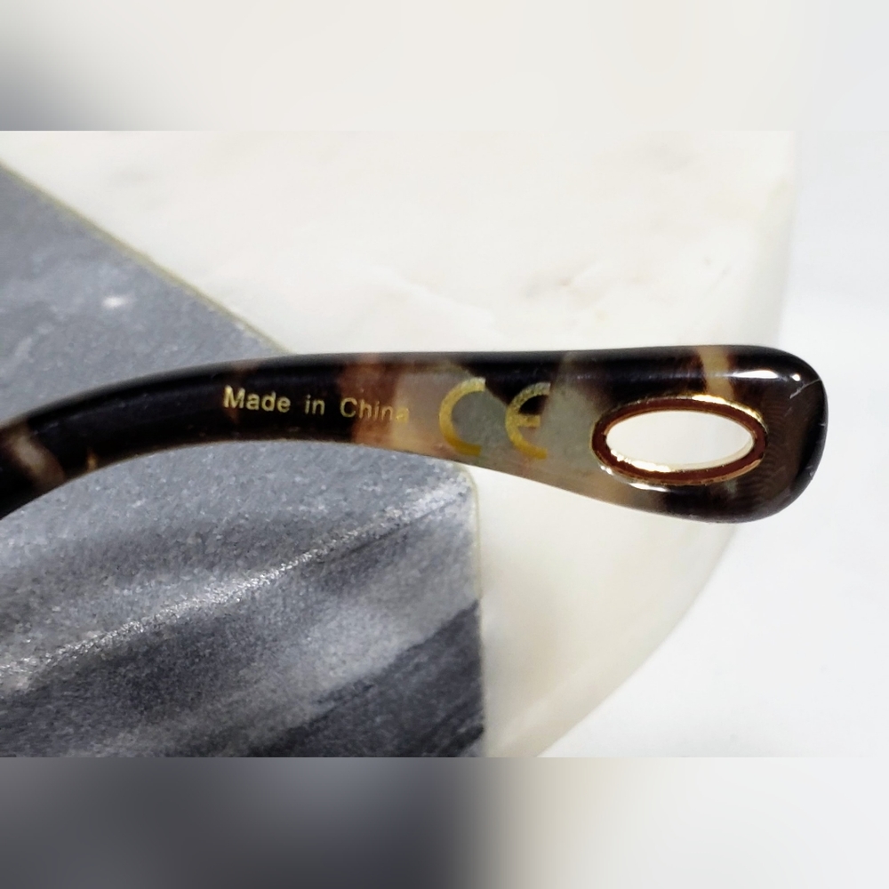 LELE SADOUGHI ‘BROOKLYN’ SUNGLASSES, EUC! - Picture 14 of 16